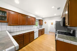 4013 Esperanza Dr, Sacramento, CA 95864 - Photo 11