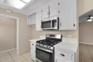111 E 21st St, Tracy, CA 95376 - Photo 9