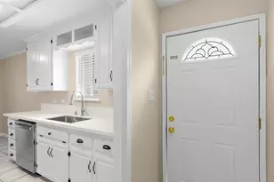 111 E 21st St, Tracy, CA 95376 - Photo 5