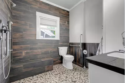 310 W I Street, Oakdale, CA 95361 - Photo 11