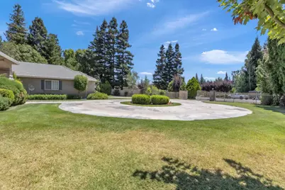 10714 N Las Casitas Circle, Stockton, CA 95212 - Photo 9