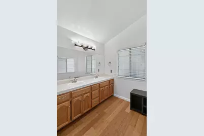 9475 Madrid Way, Elk Grove, CA 95758 - Photo 35