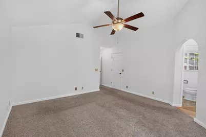 9475 Madrid Way, Elk Grove, CA 95758 - Photo 31