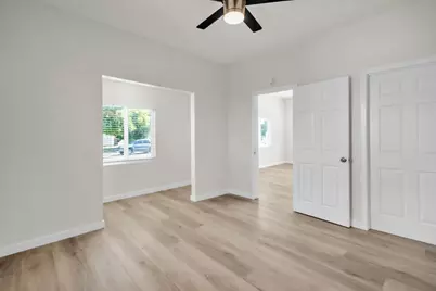 8015 36th Avenue, Sacramento, CA 95824 - Photo 9