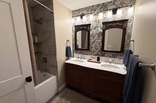 3911 Noble Ct, Sacramento, CA 95821 - Photo 17