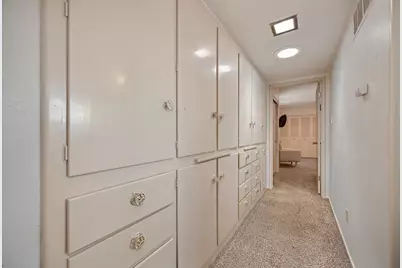 6111 Fordham Way, Sacramento, CA 95831 - Photo 27