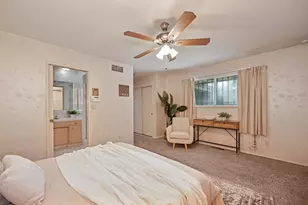 6111 Fordham Way, Sacramento, CA 95831 - Photo 35