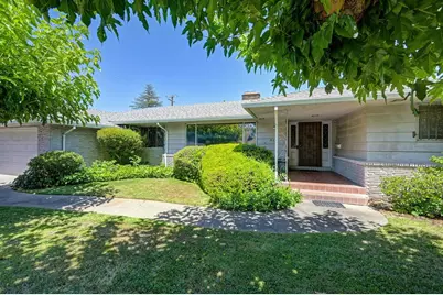 6111 Fordham Way, Sacramento, CA 95831 - Photo 5