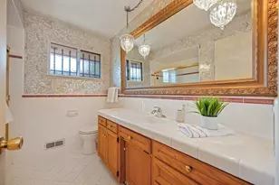 6111 Fordham Way, Sacramento, CA 95831 - Photo 29