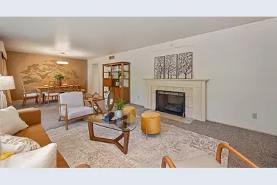 6111 Fordham Way, Sacramento, CA 95831 - Photo 11