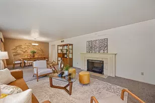 6111 Fordham Way, Sacramento, CA 95831 - Photo 11