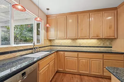 889 54th Street, Sacramento, CA 95819 - Photo 13