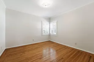 889 54th St, Sacramento, CA 95819 - Photo 17