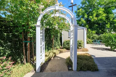 3613 Fern Court, Modesto, CA 95356 - Photo 55