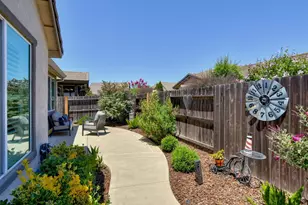 9935 Kennet Way, Elk Grove, CA 95757 - Photo 33