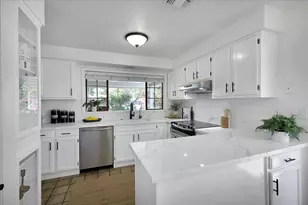 3505 Kersey Ln, Sacramento, CA 95864 - Photo 9