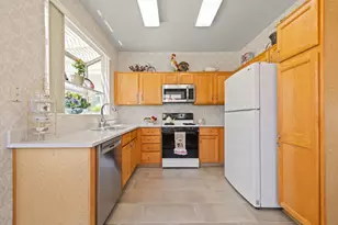 5137 Dreamgarden Loop, Roseville, CA 95747 - Photo 13