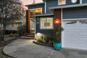 13431 Torrey Pines Dr, Auburn, CA 95602 - Photo 3