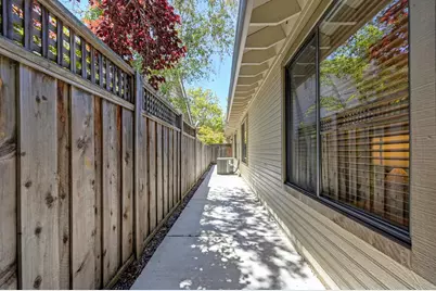 502 Bedford Court, Roseville, CA 95661 - Photo 43