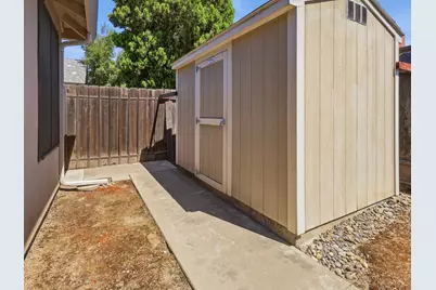900 Multnomah Drive, Modesto, CA 95350 - Photo 31