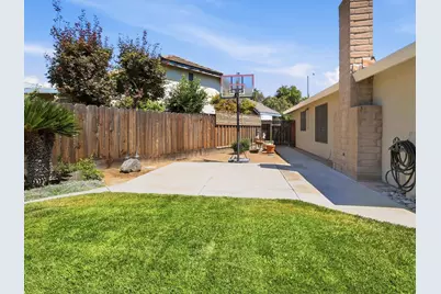 900 Multnomah Drive, Modesto, CA 95350 - Photo 25