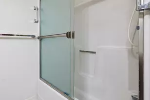 900 Multnomah Dr, Modesto, CA 95350 - Photo 19