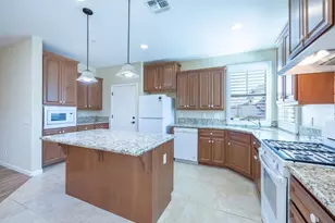 1376 Volonne Dr, Roseville, CA 95747 - Photo 17