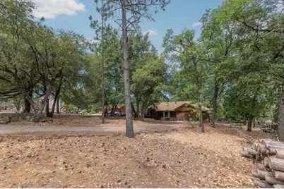 11082 Quail Drive, Pine Grove, CA 95665 - Photo 23