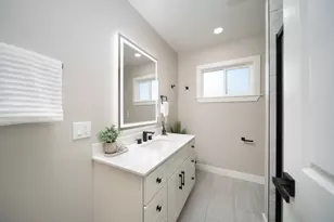 1438 Normandy Dr, Modesto, CA 95351 - Photo 11