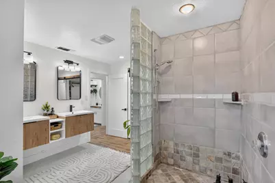 6301 Grant Avenue, Carmichael, CA 95608 - Photo 19