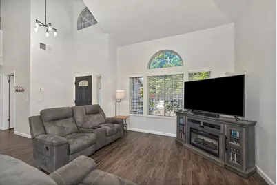 4847 Winter Oak Way, Antelope, CA 95843 - Photo 9