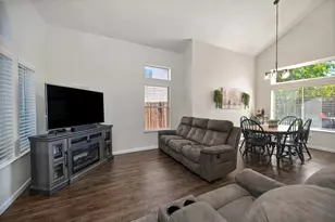 4847 Winter Oak Way, Antelope, CA 95843 - Photo 7