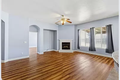 2039 Expedition Way, Sacramento, CA 95832 - Photo 9