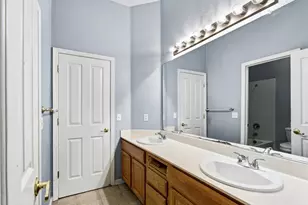 2039 Expedition Way, Sacramento, CA 95832 - Photo 33