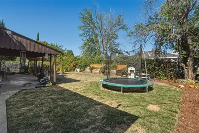 2608 Northglen Street, Sacramento, CA 95833 - Photo 21