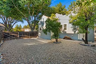 2100 9th St, Sacramento, CA 95818 - Photo 21