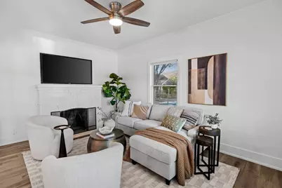 2100 9th Street, Sacramento, CA 95818 - Photo 3