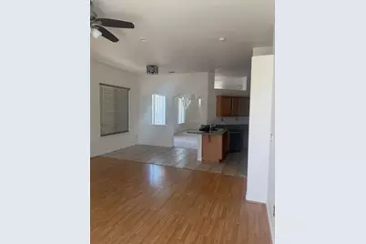 642 Brittanyann Lane, Stockton, CA 95206 - Photo 5