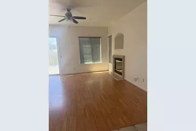 642 Brittanyann Lane, Stockton, CA 95206 - Photo 3