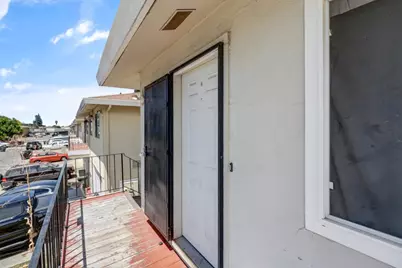 7384 Franklin Boulevard #4, Sacramento, CA 95823 - Photo 3