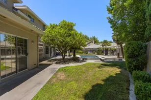 7637 Marina Cove Dr, Sacramento, CA 95831 - Photo 45