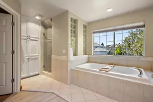 7637 Marina Cove Dr, Sacramento, CA 95831 - Photo 23