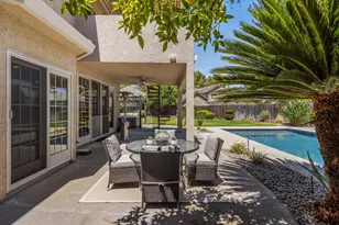 7637 Marina Cove Dr, Sacramento, CA 95831 - Photo 43