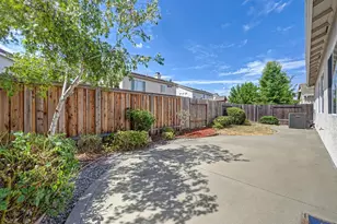 1700 Charm Way, Sacramento, CA 95835 - Photo 57