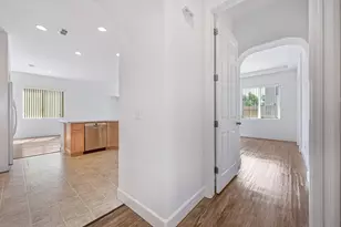 1700 Charm Way, Sacramento, CA 95835 - Photo 25