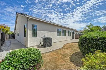 1700 Charm Way, Sacramento, CA 95835 - Photo 61