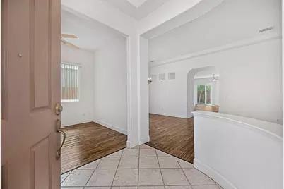 1700 Charm Way, Sacramento, CA 95835 - Photo 5
