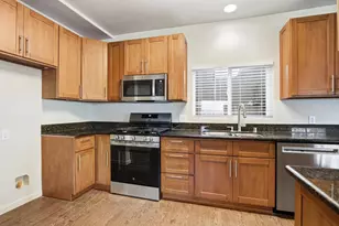 411 Berkeley Ave, Roseville, CA 95678 - Photo 11
