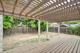 411 Berkeley Ave, Roseville, CA 95678 - Photo 27