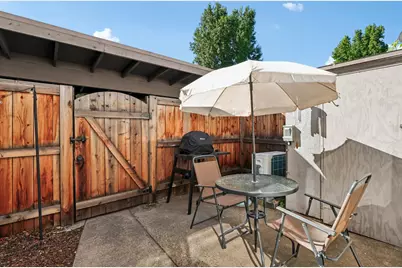 8841 La Riviera Drive #D, Sacramento, CA 95826 - Photo 21
